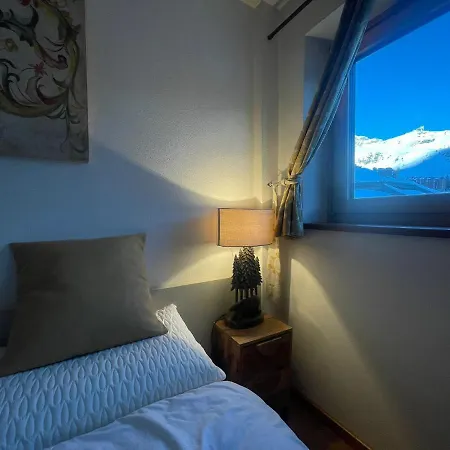 Apartment The Breeze Way *